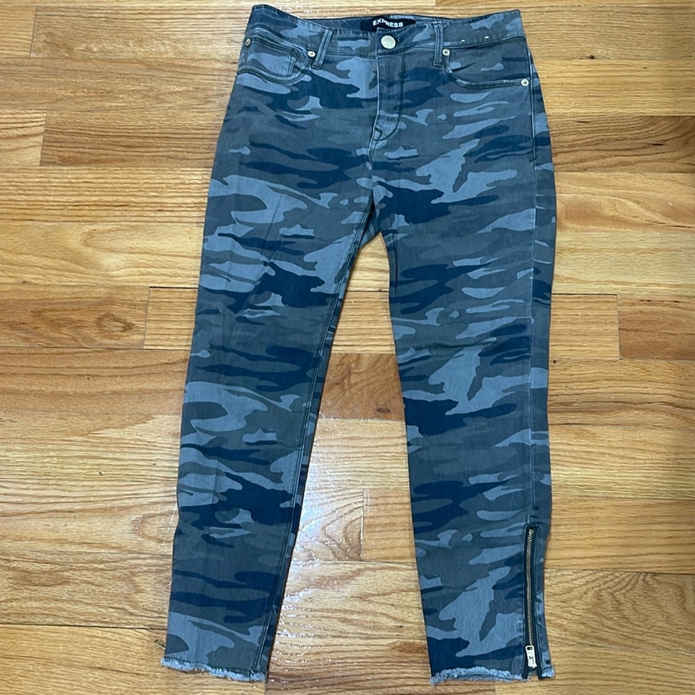 Express ankle leggings